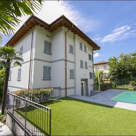 Villa Regina Int.3 Mezzegra ภายนอก รูปภาพ
